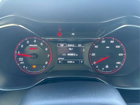 Used 2022 Chevrolet TrailBlazer RS image 28