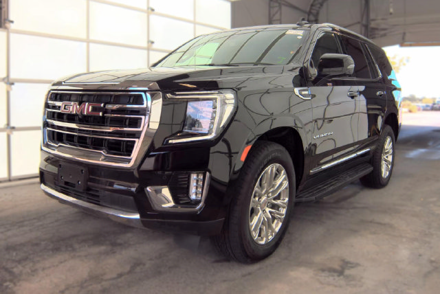 Used 2022 GMC Yukon SLT w/ SLT Premium Package AWD/4WD image 1