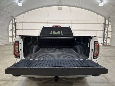 Certified 2017 GMC Sierra 1500 SLT w/ SLT Premium Package image 24