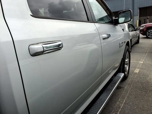 Used 2017 RAM 1500 Big Horn AWD/4WD image 10