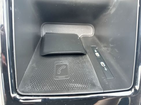 Used 2023 Volkswagen ID.4 Pro S RWD image 37