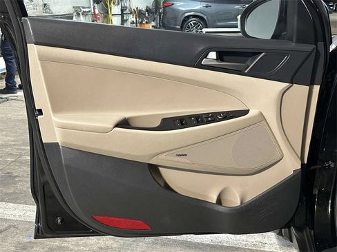 Used 2018 Hyundai Tucson SEL Plus image 11