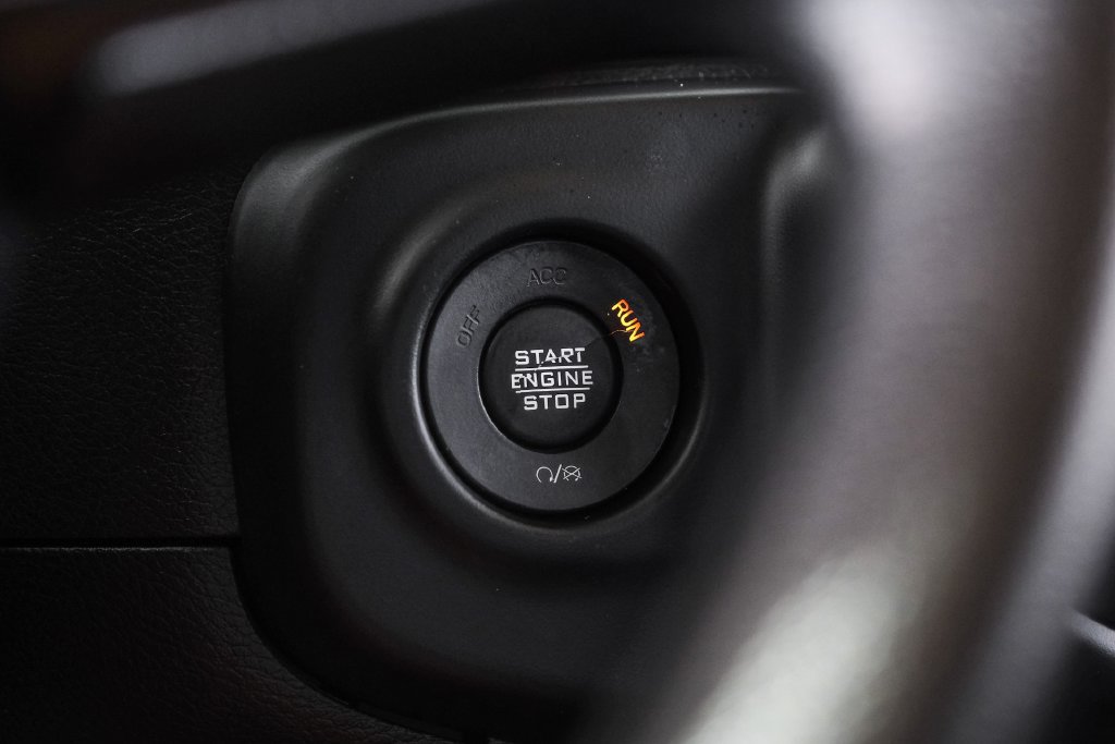 Used 2020 Jeep Wrangler Unlimited Sport AWD/4WD image 19