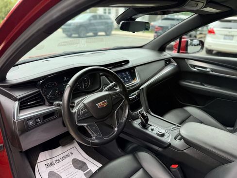Used 2022 Cadillac XT5 Luxury AWD/4WD image 25