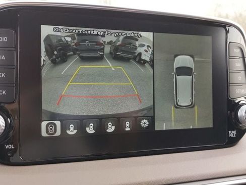 Used 2020 Hyundai Santa Fe Limited AWD/4WD image 19