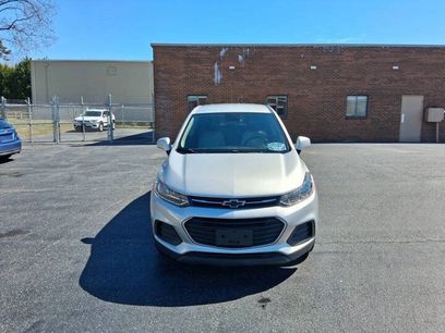 Used 2020 Chevrolet Trax LS w/ Tint and Cruise Package