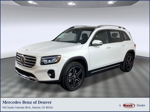 Used 2026 Mercedes-Benz GLB 250 4MATIC image 1