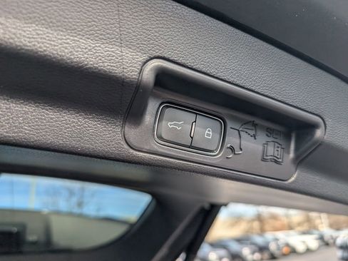 Used 2021 Ford Explorer ST w/ Equipment Group 401A image 8