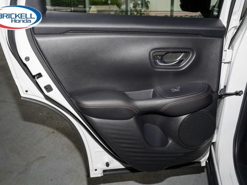 Used 2024 Honda HR-V Sport image 11
