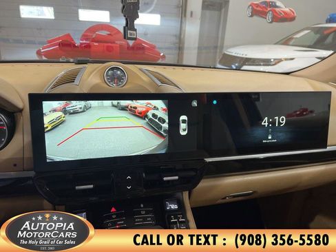 Used 2012 Porsche Cayenne AWD/4WD image 23