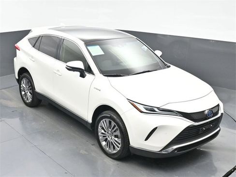 Used 2021 Toyota Venza Limited w/ Advanced Technology Package image 37