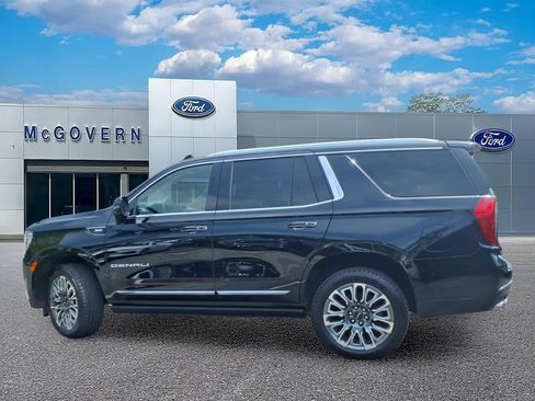Used 2024 GMC Yukon Denali Ultimate AWD/4WD image 10
