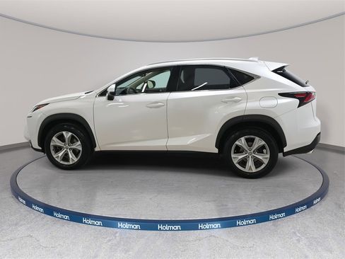 Used 2017 Lexus NX 200t 200t w/ Luxury Package image 9