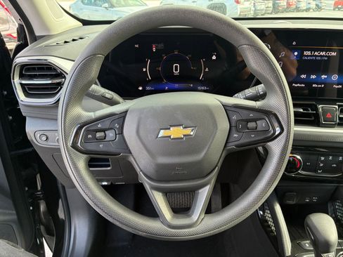 Used 2025 Chevrolet TrailBlazer LT image 25