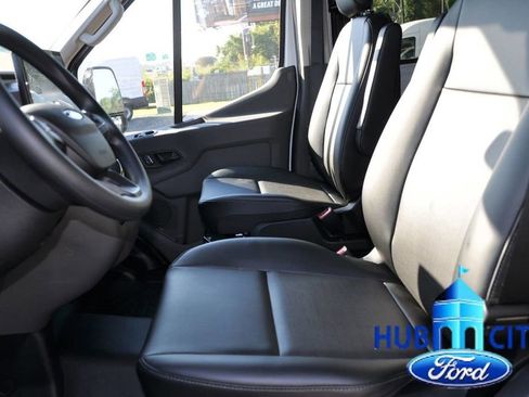 New 2026 Ford Transit 250 148 Medium Roof w/ Load Area Protection Package image 3