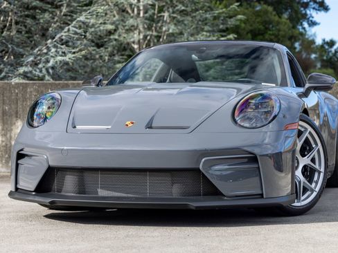 Certified 2025 Porsche 911 GT3 RWD image 7