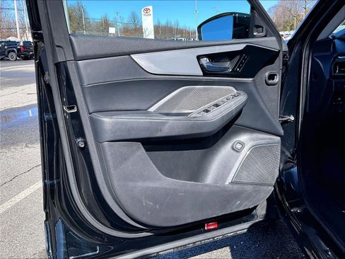 Used 2023 Acura MDX SH-AWD w/ Technology Package image 9