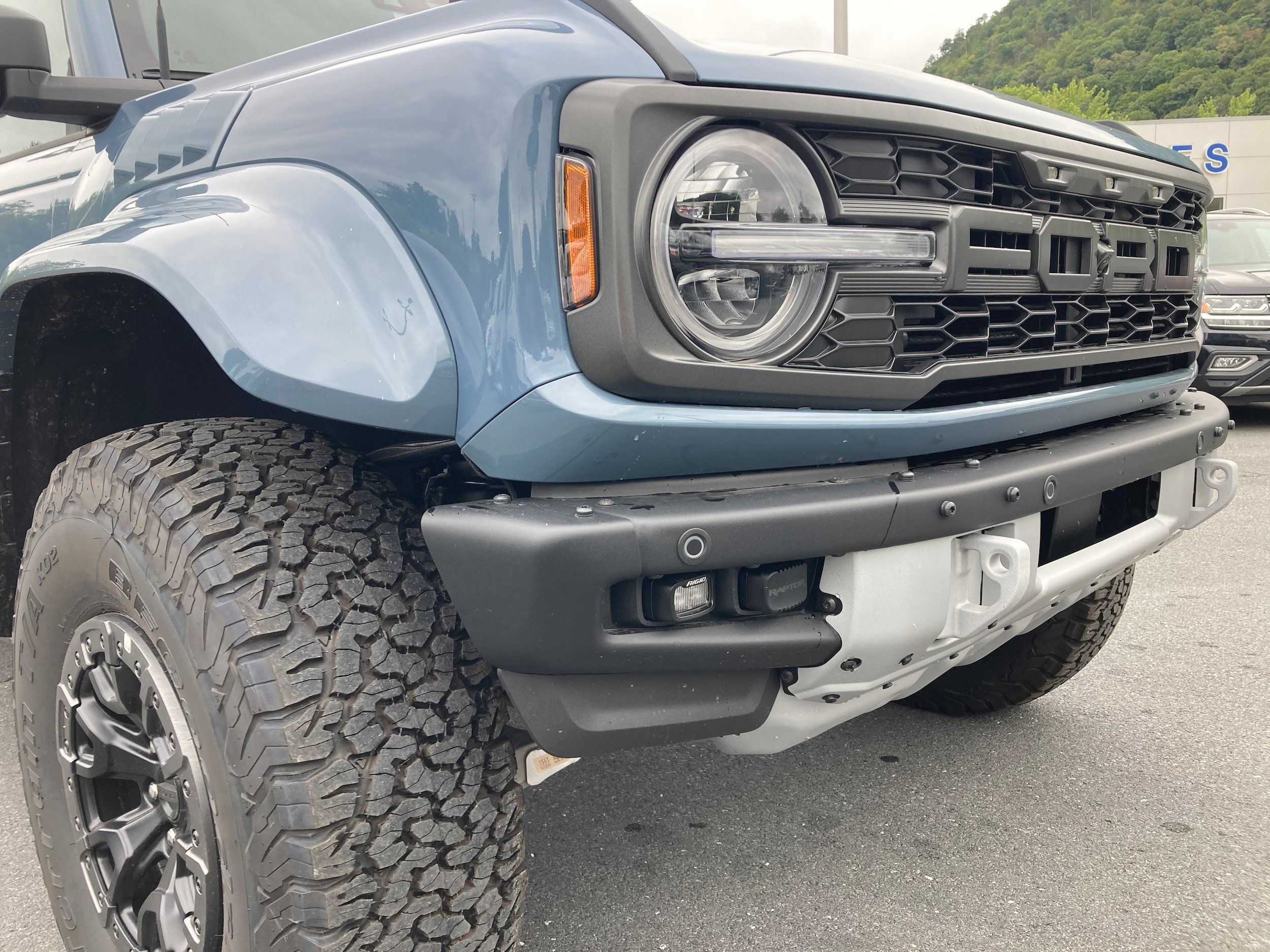 New 2025 Ford Bronco Raptor w/ Interior Carbon Fiber Pack AWD/4WD image 3