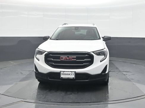 Used 2020 GMC Terrain SLE w/ Driver Convenience Package FWD image 5