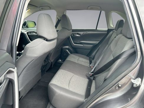 Certified 2021 Toyota RAV4 XLE FWD image 29
