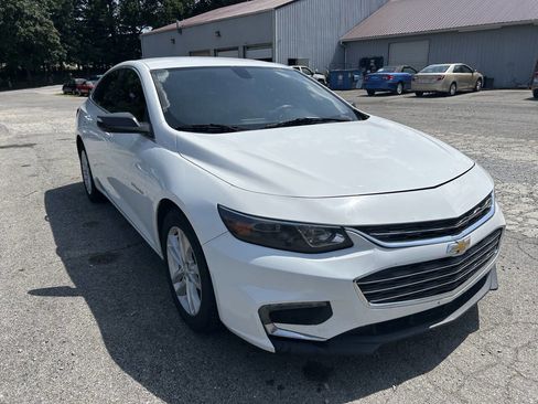 Used 2018 Chevrolet Malibu LT image 6
