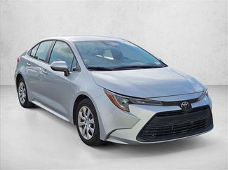Used 2024 Toyota Corolla LE FWD video 3