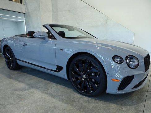 Used 2024 Bentley Continental GT V8 image 1