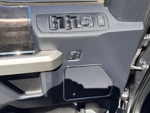 Used 2022 Ford F350 Lariat w/ Lariat Ultimate Package image 16