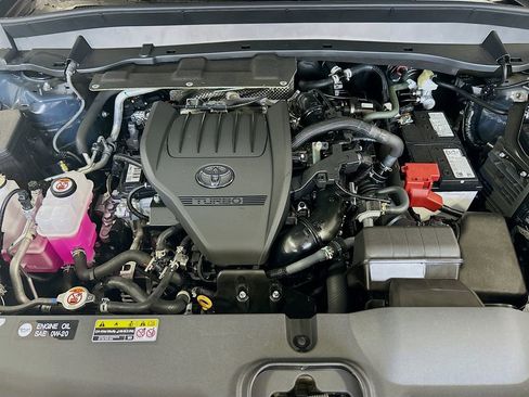 New 2026 Toyota Grand Highlander FWD image 7