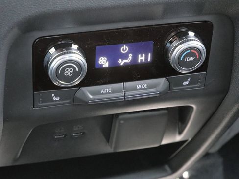 New 2026 GMC Acadia Elevation w/ Black Edition AWD/4WD image 40
