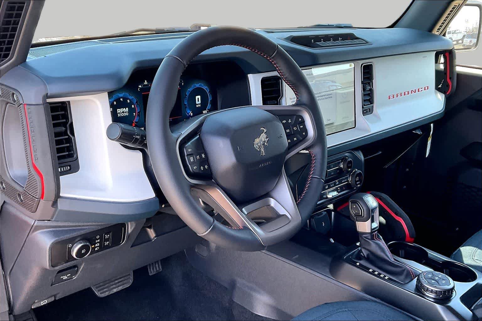 New 2026 Ford Bronco Heritage Edition AWD/4WD image 8