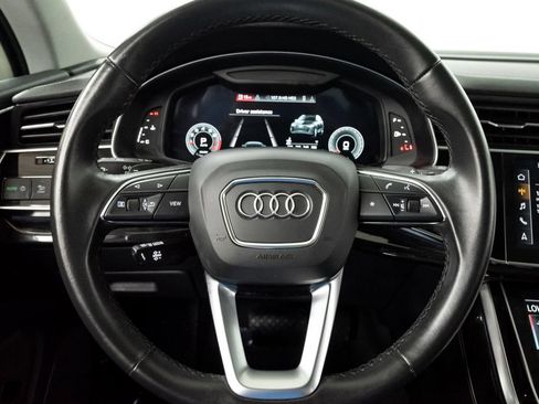 Used 2023 Audi Q7 2.0T Premium w/ Towing Package AWD/4WD image 14