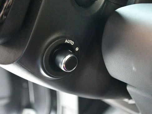 Used 2023 Land Rover Defender 110 X image 70