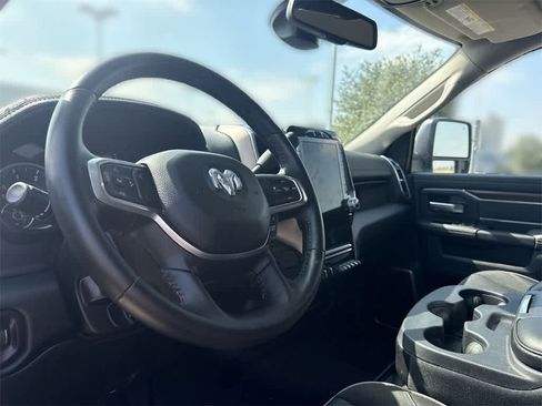 Used 2024 RAM 2500 Laramie image 2