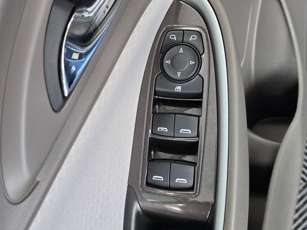 Used 2024 Chevrolet Malibu LT FWD image 21