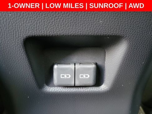 Used 2022 Toyota RAV4 XLE Premium w/ Carpet Mat Package (TMS) AWD/4WD image 16