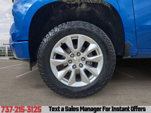 Used 2022 Chevrolet Silverado 1500 Custom image 14