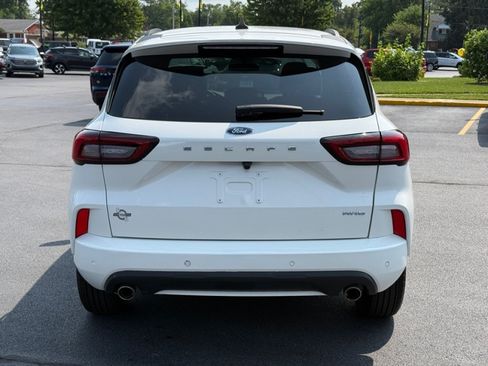 Used 2023 Ford Escape ST-Line w/ Tech Pack #1 AWD/4WD image 7