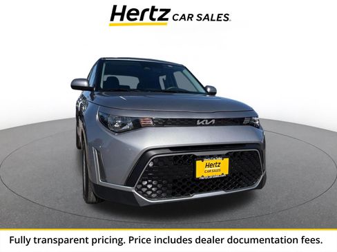 Used 2025 Kia Soul LX w/ LX Technology Package FWD image 1
