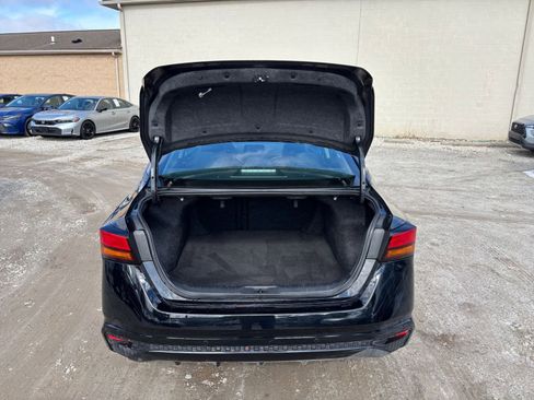 Used 2025 Nissan Altima 2.5 SV image 31