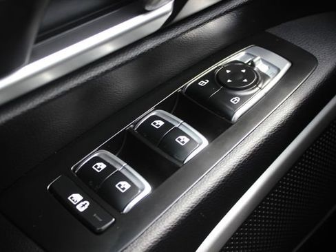 Certified 2022 Kia Telluride S image 20