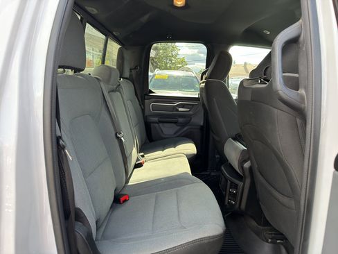 Used 2021 RAM 1500 Big Horn AWD/4WD image 17