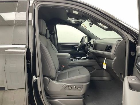 New 2026 Chevrolet Tahoe LS w/ LS Custom Edition AWD/4WD image 15