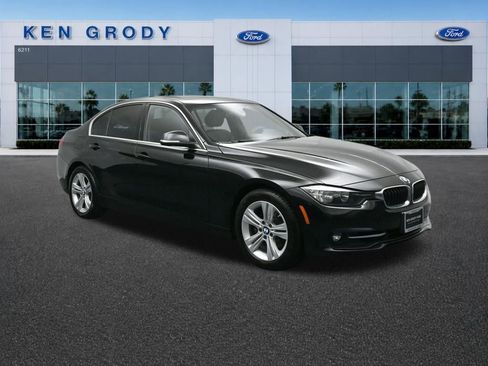 Used 2017 BMW 330i Sedan RWD image 1