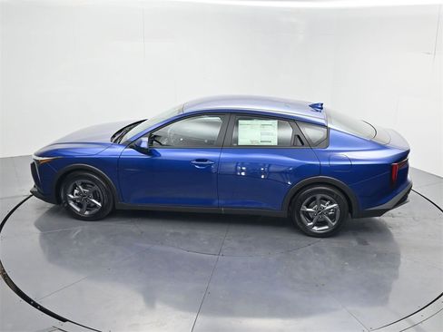 New 2025 Kia K4 LXS image 43