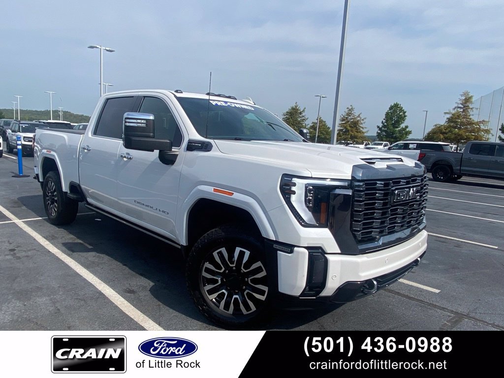 Used 2024 GMC Sierra 2500 Denali Ultimate AWD/4WD image 1