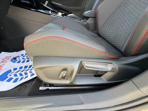 New 2026 Volkswagen Golf SE image 30