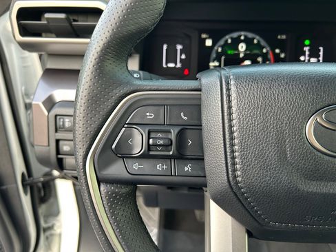 Certified 2025 Toyota 4Runner SR5 image 14