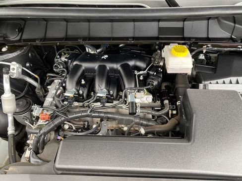 Used 2024 Nissan Pathfinder Rock Creek AWD/4WD image 25