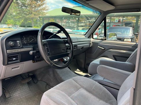 Used 1995 Ford Bronco Eddie Bauer AWD/4WD image 8